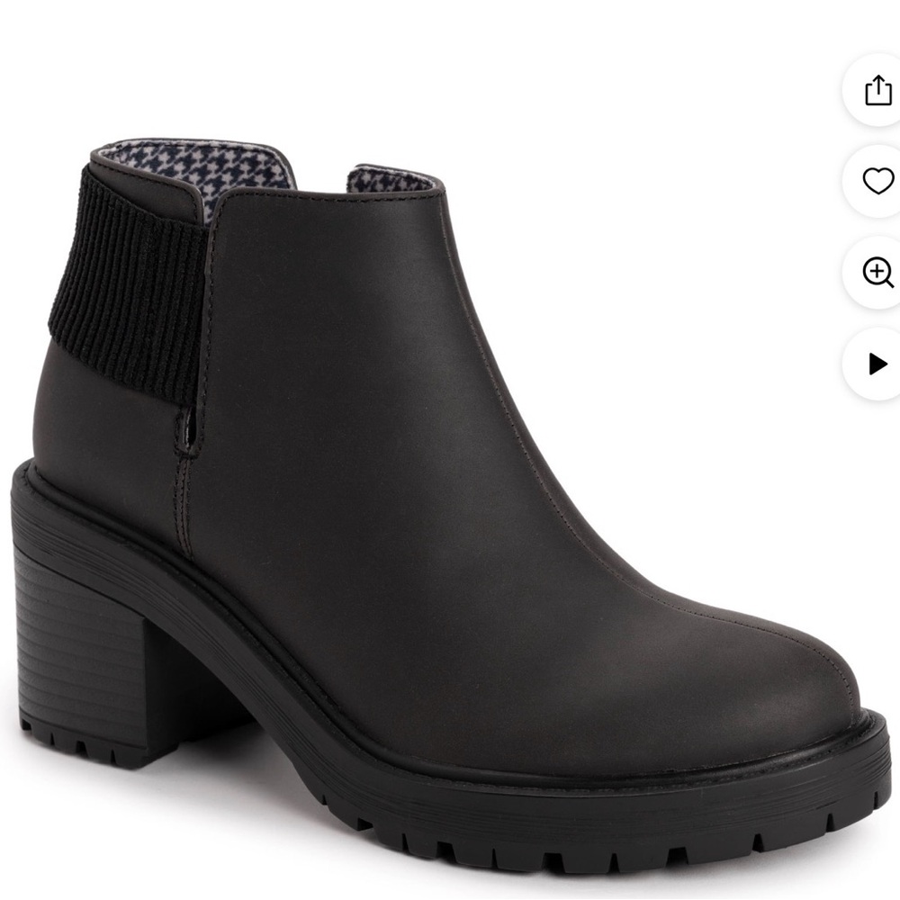 Muk Luks Black Ankle Booties 7.5